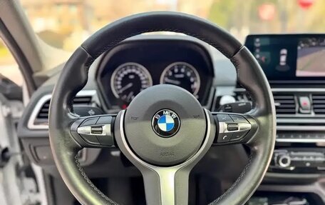 BMW 1 серия, 2021 год, 1 943 000 рублей, 9 фотография