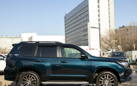 Toyota Land Cruiser Prado 150 рестайлинг 2, 2021 год, 5 628 000 рублей, 4 фотография