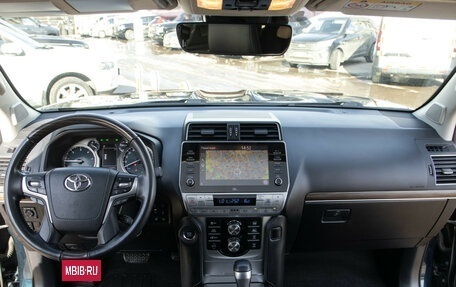 Toyota Land Cruiser Prado 150 рестайлинг 2, 2021 год, 5 628 000 рублей, 13 фотография