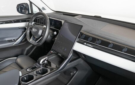 Geely Atlas, 2024 год, 3 010 000 рублей, 7 фотография