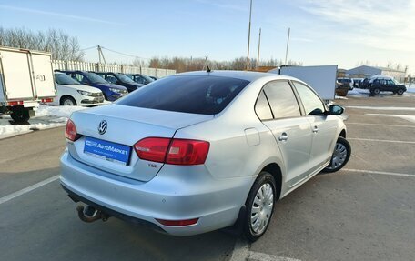 Volkswagen Jetta VI, 2011 год, 692 000 рублей, 2 фотография
