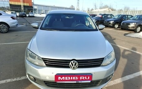 Volkswagen Jetta VI, 2011 год, 692 000 рублей, 9 фотография