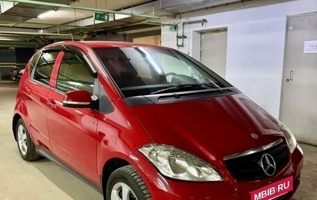 Mercedes-Benz A-Класс, 2012 год, 1 фотография