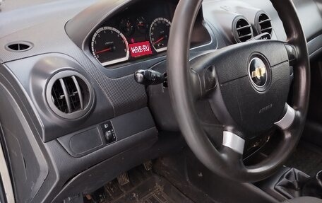 Chevrolet Aveo III, 2011 год, 300 000 рублей, 1 фотография