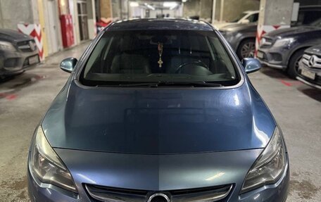 Opel Astra J, 2012 год, 640 000 рублей, 1 фотография