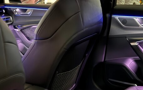 Audi RS 6, 2025 год, 18 000 000 рублей, 15 фотография