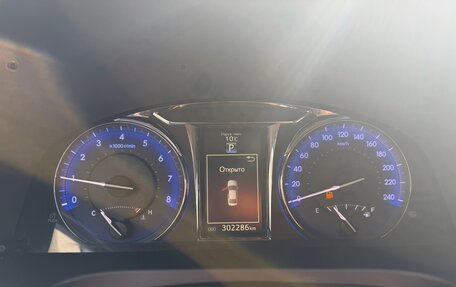 Toyota Camry, 2017 год, 1 750 000 рублей, 2 фотография