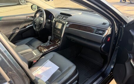 Toyota Camry, 2017 год, 1 750 000 рублей, 7 фотография