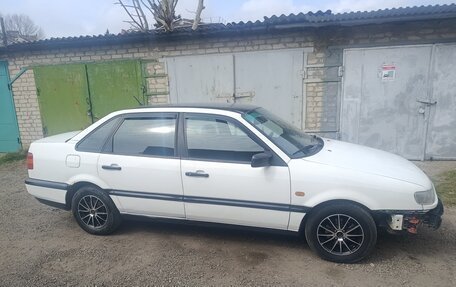 Volkswagen Passat B4, 1996 год, 350 000 рублей, 2 фотография