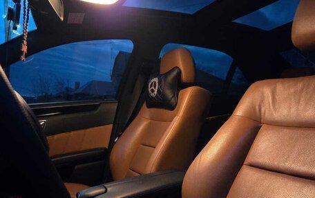 Mercedes-Benz E-Класс, 2011 год, 1 900 000 рублей, 14 фотография