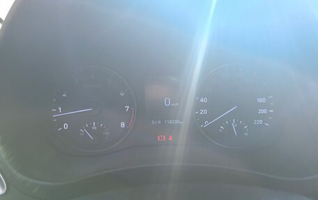 Hyundai Solaris II рестайлинг, 2018 год, 930 000 рублей, 8 фотография