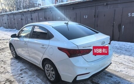 Hyundai Solaris II рестайлинг, 2018 год, 930 000 рублей, 5 фотография