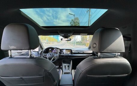 Volkswagen Golf VIII, 2023 год, 1 990 000 рублей, 8 фотография