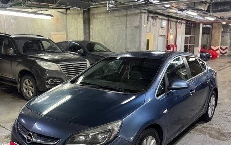 Opel Astra J, 2012 год, 640 000 рублей, 3 фотография
