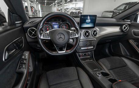 Mercedes-Benz CLA, 2018 год, 2 540 000 рублей, 7 фотография