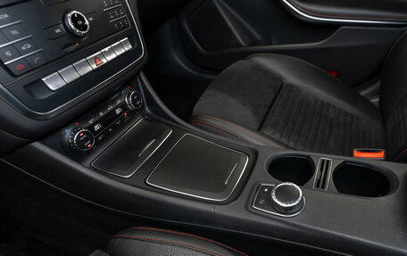 Mercedes-Benz CLA, 2018 год, 2 540 000 рублей, 13 фотография