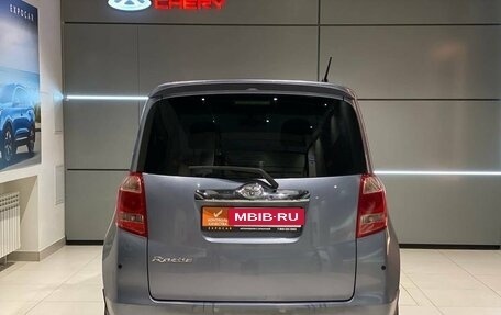 Toyota Ractis I, 2006 год, 625 000 рублей, 4 фотография