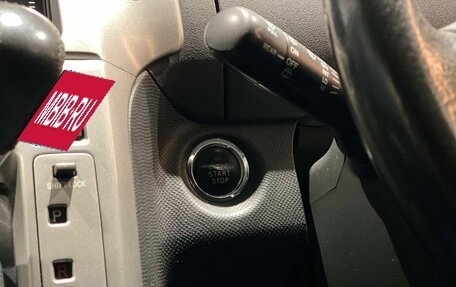 Toyota Ractis I, 2006 год, 625 000 рублей, 14 фотография