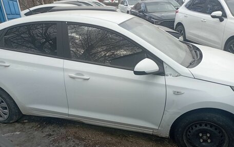 Hyundai Solaris II рестайлинг, 2020 год, 727 700 рублей, 4 фотография