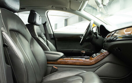 Audi A8, 2010 год, 1 499 000 рублей, 12 фотография