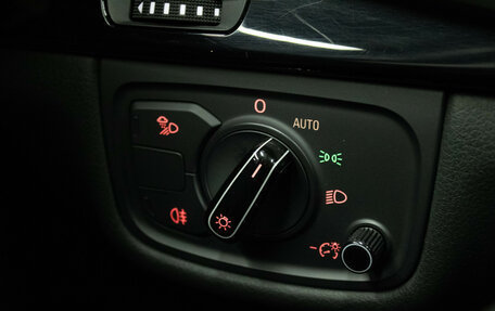 Audi A8, 2010 год, 1 499 000 рублей, 17 фотография