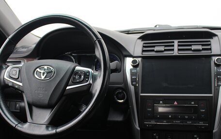 Toyota Camry, 2018 год, 2 499 999 рублей, 15 фотография