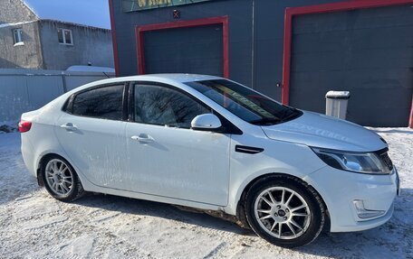 KIA Rio III рестайлинг, 2013 год, 900 000 рублей, 6 фотография