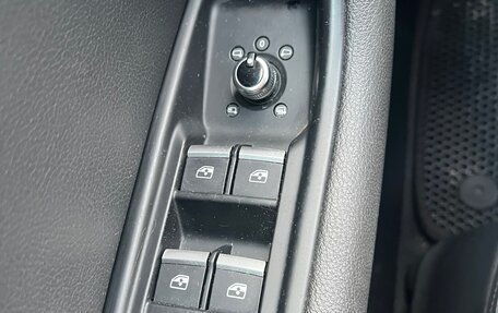 Audi A4, 2017 год, 2 100 000 рублей, 13 фотография