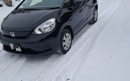 Honda Fit, 2020 год, 1 490 000 рублей, 3 фотография