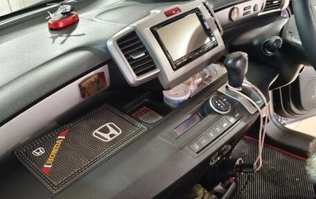 Honda Freed I, 2014 год, 1 230 000 рублей, 10 фотография