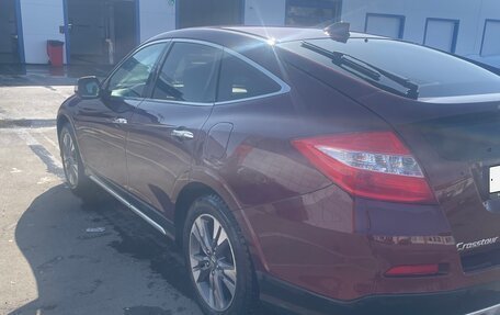 Honda Crosstour I рестайлинг, 2012 год, 2 000 000 рублей, 4 фотография