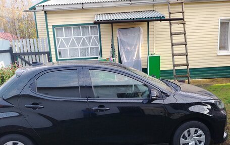 Toyota Yaris, 2020 год, 1 100 000 рублей, 5 фотография