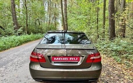 Mercedes-Benz E-Класс, 2012 год, 2 300 000 рублей, 7 фотография