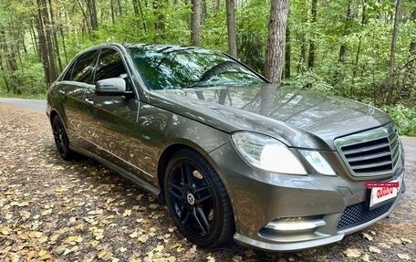 Mercedes-Benz E-Класс, 2012 год, 2 300 000 рублей, 12 фотография