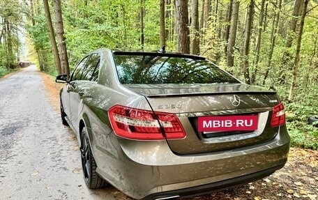 Mercedes-Benz E-Класс, 2012 год, 2 300 000 рублей, 6 фотография