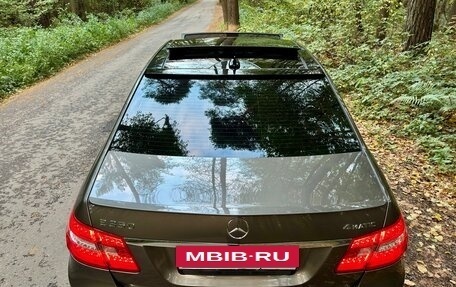 Mercedes-Benz E-Класс, 2012 год, 2 300 000 рублей, 14 фотография