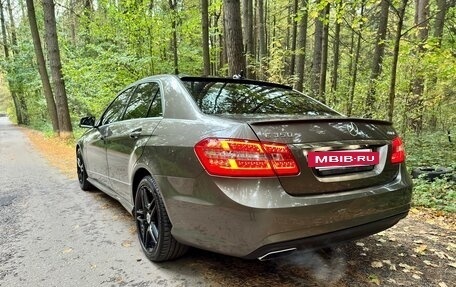 Mercedes-Benz E-Класс, 2012 год, 2 300 000 рублей, 16 фотография