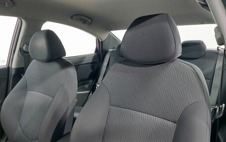 Hyundai Solaris II рестайлинг, 2013 год, 849 000 рублей, 16 фотография