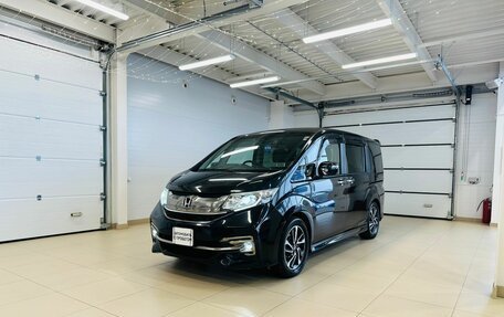 Honda Stepwgn IV, 2015 год, 1 949 000 рублей, 2 фотография