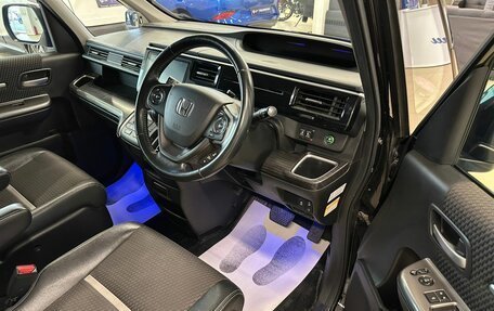Honda Stepwgn IV, 2015 год, 1 949 000 рублей, 10 фотография