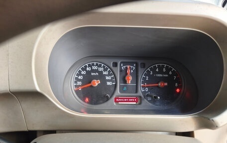 Nissan Cube II, 2003 год, 400 000 рублей, 5 фотография