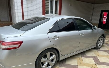 Toyota Camry, 2010 год, 1 100 000 рублей, 3 фотография
