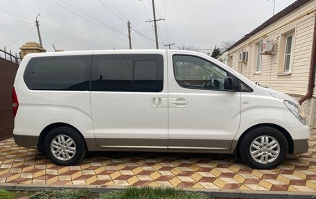 Hyundai H-1 II рестайлинг, 2016 год, 2 380 000 рублей, 9 фотография