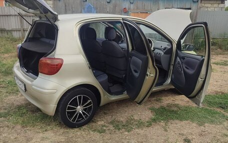 Toyota Vitz, 2002 год, 399 000 рублей, 4 фотография