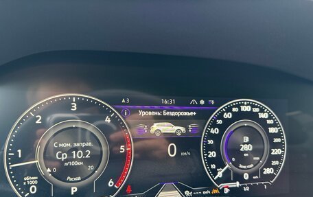 Volkswagen Touareg III, 2020 год, 5 990 000 рублей, 29 фотография