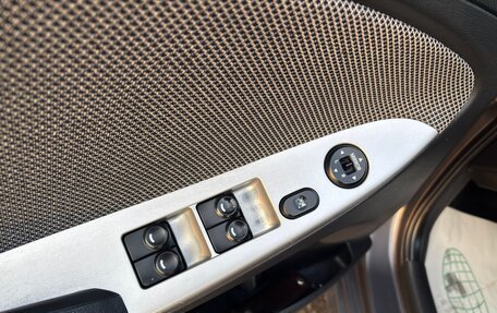 Hyundai Solaris II рестайлинг, 2013 год, 670 000 рублей, 12 фотография