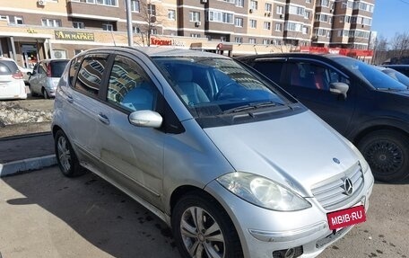 Mercedes-Benz A-Класс, 2005 год, 550 000 рублей, 2 фотография