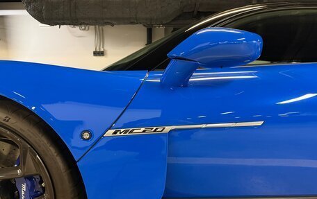 Maserati MC20, 2022 год, 23 000 000 рублей, 11 фотография