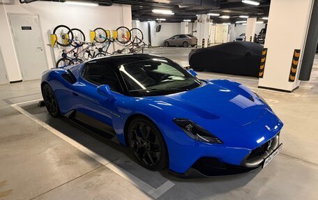 Maserati MC20, 2022 год, 23 000 000 рублей, 6 фотография