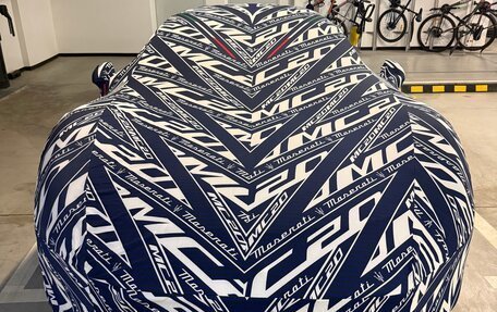 Maserati MC20, 2022 год, 23 000 000 рублей, 19 фотография